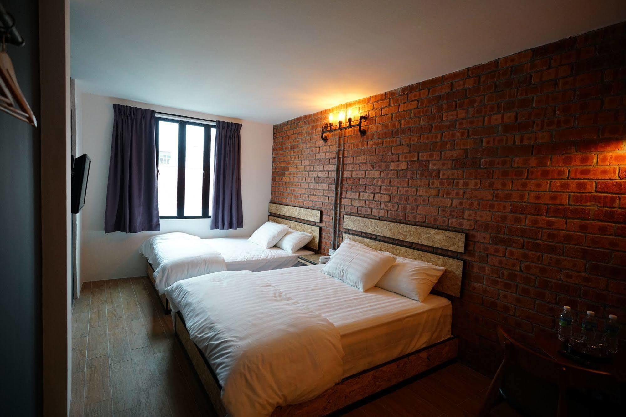 Brick Box Hotel @ Oldtown איפוה מראה חיצוני תמונה
